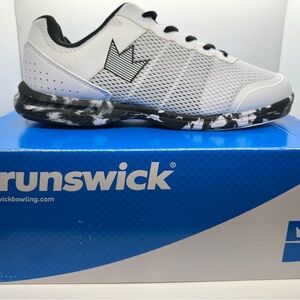 Men's Athletic Shoes - White and Black